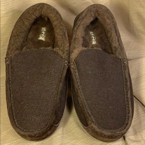 UGG NWT leather/wool loafers never used sz9/42